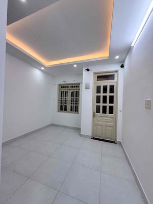Let's rent out the entire second floor.