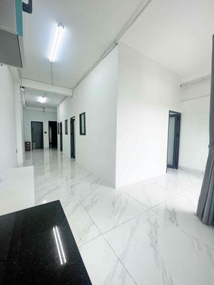 The three bedrooms, the balcony, the LRA, the 13th, Bình Thạnh.