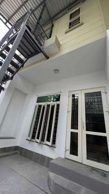 Rent the original alley block of Tân Quy.