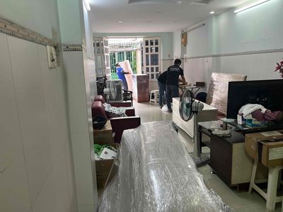 Rent an alley 4 Trần Khắc Chân.