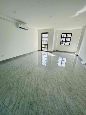 Phan Văn Trị–cityland parkhills–5 X20 M–5 floors minus 55 million