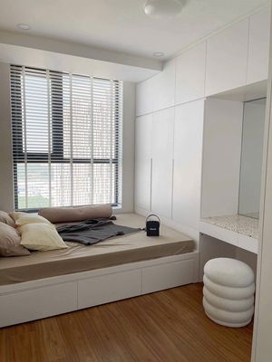 2 Precia new interiors, with heat & helmets
