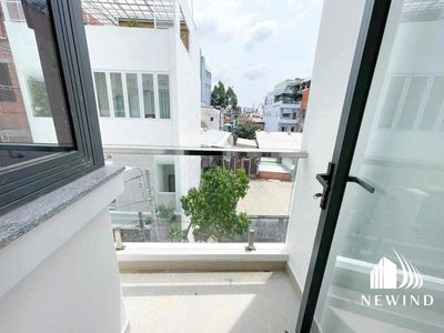 renting the service apartment in full balconies next to the university's ufme.