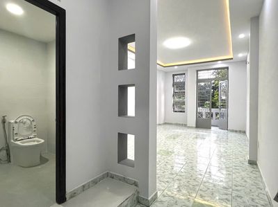 Rent a new 5-story Tạ Quang Bửu-Xumber 5.