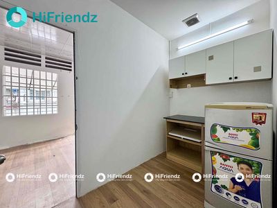 apartment 1 balcony bedroom 40 M2 in the third district toilet.
