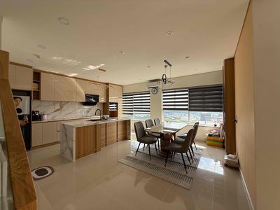 Rent Penhouse 2 floors Dragon Hill 2 high-end furniture 3th floor bedroom