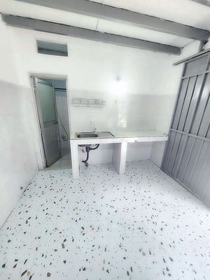 Phan Hymura's room is the only one that built a guard ground floor.