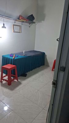 Rent a three-price bedroom.