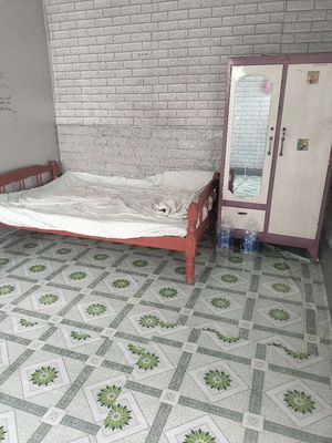 I got a cold machine in the room.