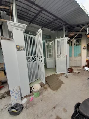 Rent the entire apartment. 1 st. 1 st. - Security zone, near market.