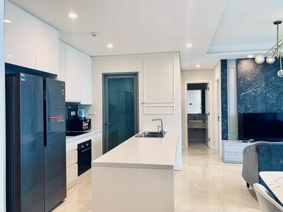 The price is good - 2 Tower Tower Island bedroom full of furniture will soon be empty for only 25 million