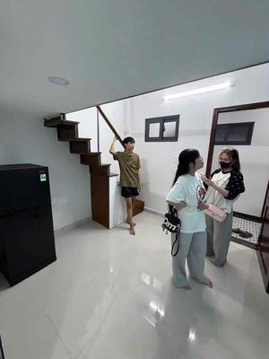 For the right price - near University ufm, tdtu, nttu - where the maximum three people are, secure.
