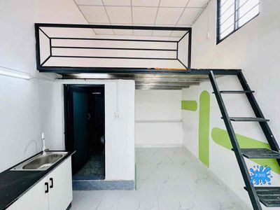 The owner himself is 122/2 Nguyễn Văn Khối-0. There's a Bancol air conditioning machine 4.2 million.