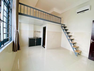 Renting the Room right into the Tân Phú Business University with a Biology Cost