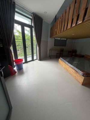 to rent student rent only at 1.3 million per interior.