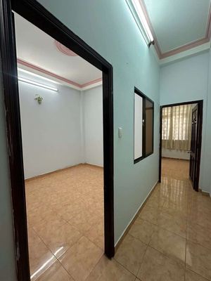 4th floor M 4th truck alley 5 Trần Văn Ơn - Tân Sơn Nhì bathroom