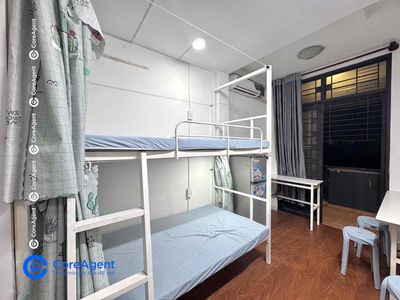 The dorm is walking through a 1 million-6-bed Went to the University of Constitution.