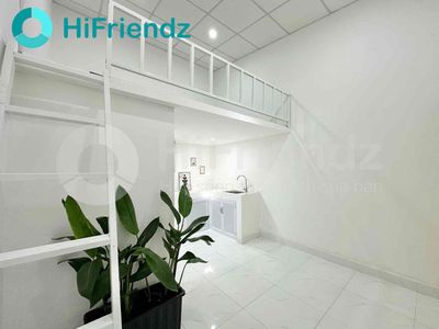 Dupx is located near the University of Culture, Foreign Economics, Trade