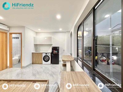 Open studio rental-- uth walk, stepu, hutech, uef, pink...