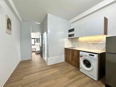 The new one, the private wash-cleaning room. Open windows, elevators.