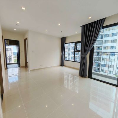Hire two bedrooms. Two Vinhomes Grand Park cccm bathrooms.