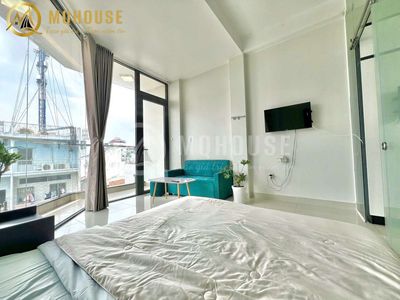 Renting - a large, flat, four-thirty bedroom, Bình Thạnh