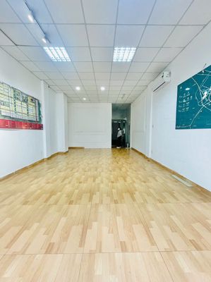 Rent cityland street center hill_4th floor_5 x20_a beautiful new house