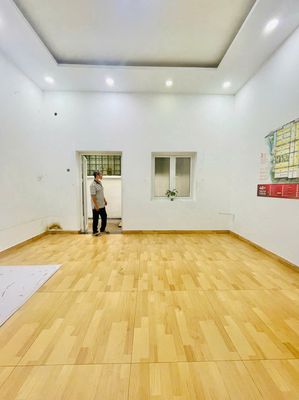 Rent cityland street center hill_4th floor_5 x20_a beautiful new house