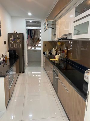 Rent the Him Lam Riverside de 7, 145 meters, 3 bedrooms, full beautiful furniture.