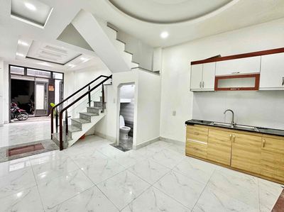The original house is in the market. Two, four bedrooms, three toilets.