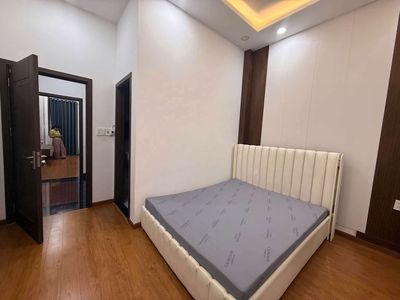 House 1 .1 .2th floor bedroom 3 3 x13 m Nguyễn Thị Thập Zq0 Shire 7