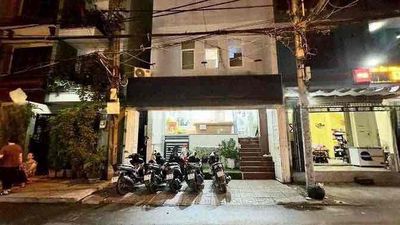 Seven bedrooms, elevators, Nguyễn Công Trứ, 1794 19, Bình Thạnh