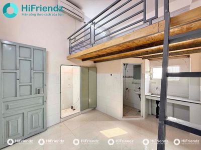 The student apartment is full of furniture, high elevators in the Republic.