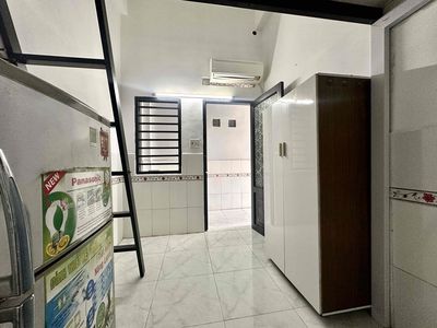 low-cost furniture room