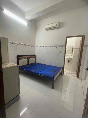 Rent clean room enough comfortable near University ntt