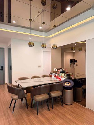 Rent the Vinhomes Central Park apartment 2 high-end interior bedrooms