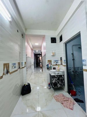 Hall 6 M Tân Kỳ Tân Quý, 4 x 18 meters, 2 floors, 5 bedrooms, 14 million