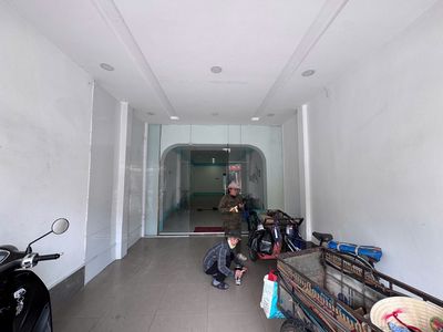 [4 mx25 m] Lê Văn Sỹ–Zq1-3 floors - good price 36 million for rent!