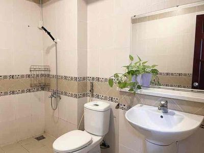 United States of 7th, apartment service, leased 41.8 million to 699 million.