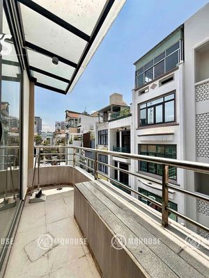 Central One Bedroom 2 Balcony-Wesh-West-Teaves