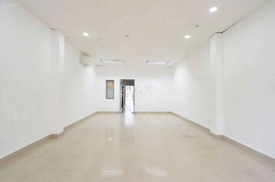 Rent Âu Cơ_6 by27 m dt.M. 3 floors all over the roof
