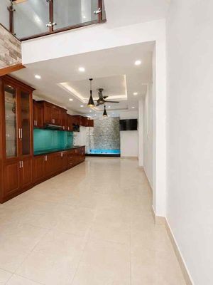 Rent the L3 LZ four bedroom 3 toilets