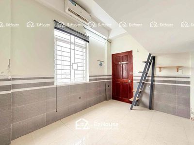 50% of the rent to the large room high window Phạm Văn Chiêu