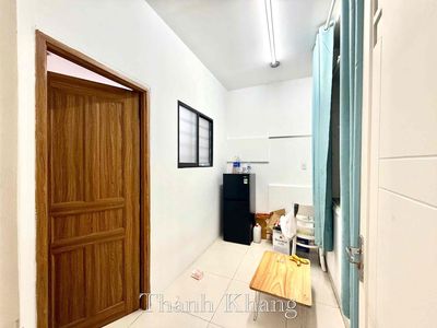 Rent two bedrooms. One room. 50 m.4.4 car at the University of Huflit.