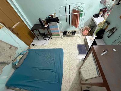 need a male Knupp 1 Bình Thạnh