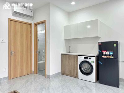 renting apartment balconies - near ueh - academia