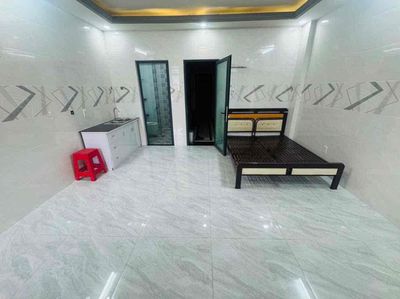 Rent a balcony on Phạm hùng nối dài Street in area 40