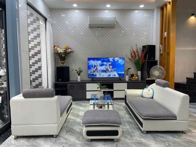 Rent a Trường Chinh alley house - 6 meters across - Full interior