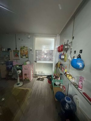 - 4 X20 - 1 floor - 2 bedroom. Two toilets.