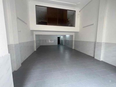 Rent cash house number 1 on 53-- nice new house ten M.
